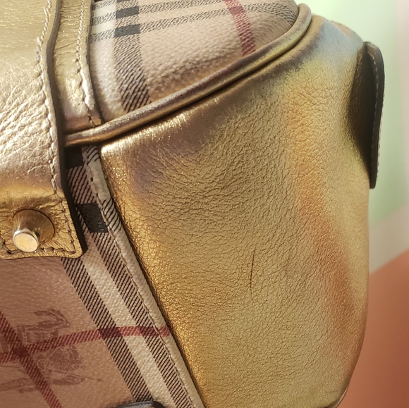 BURBERRY Plaid and Gold Metallic Handbag - Picture 9 of 16